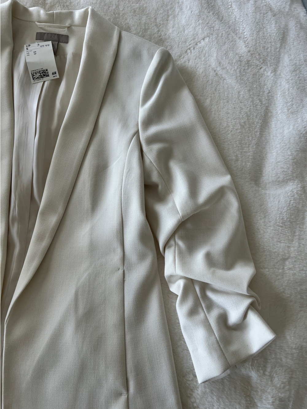 H&M Open Front Blazer with Ruched 3/4 Sleeves, Size XS - Picture 6 of 10